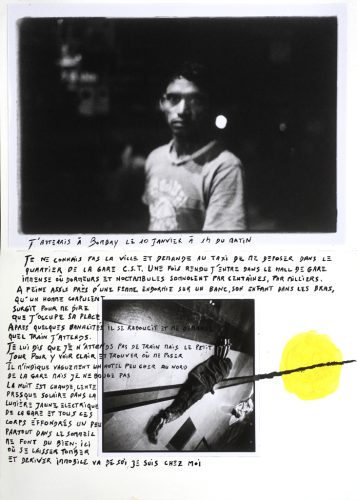 Hommes en errance dans la gare CST de Bombay/Inde la nuit.